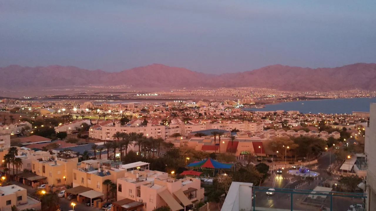 Habitación en casa particular Apartamento Penthouse In Eilat With The Sea View Israel